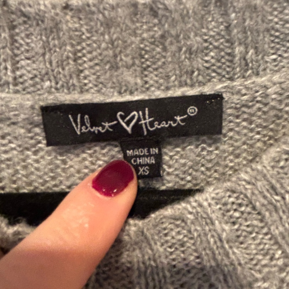 Velvet Heart Heather Gray Star Sweater 162 Sale - Picture 3 of 4